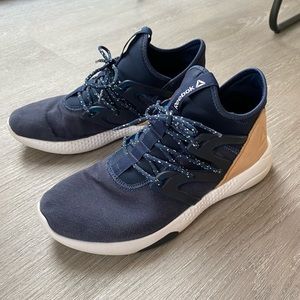 Reebok canvas and leather sneakers (size 7.5)